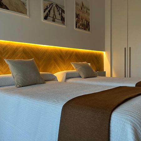 Hostal Parador De Los Llanos Torreorgaz Εξωτερικό φωτογραφία
