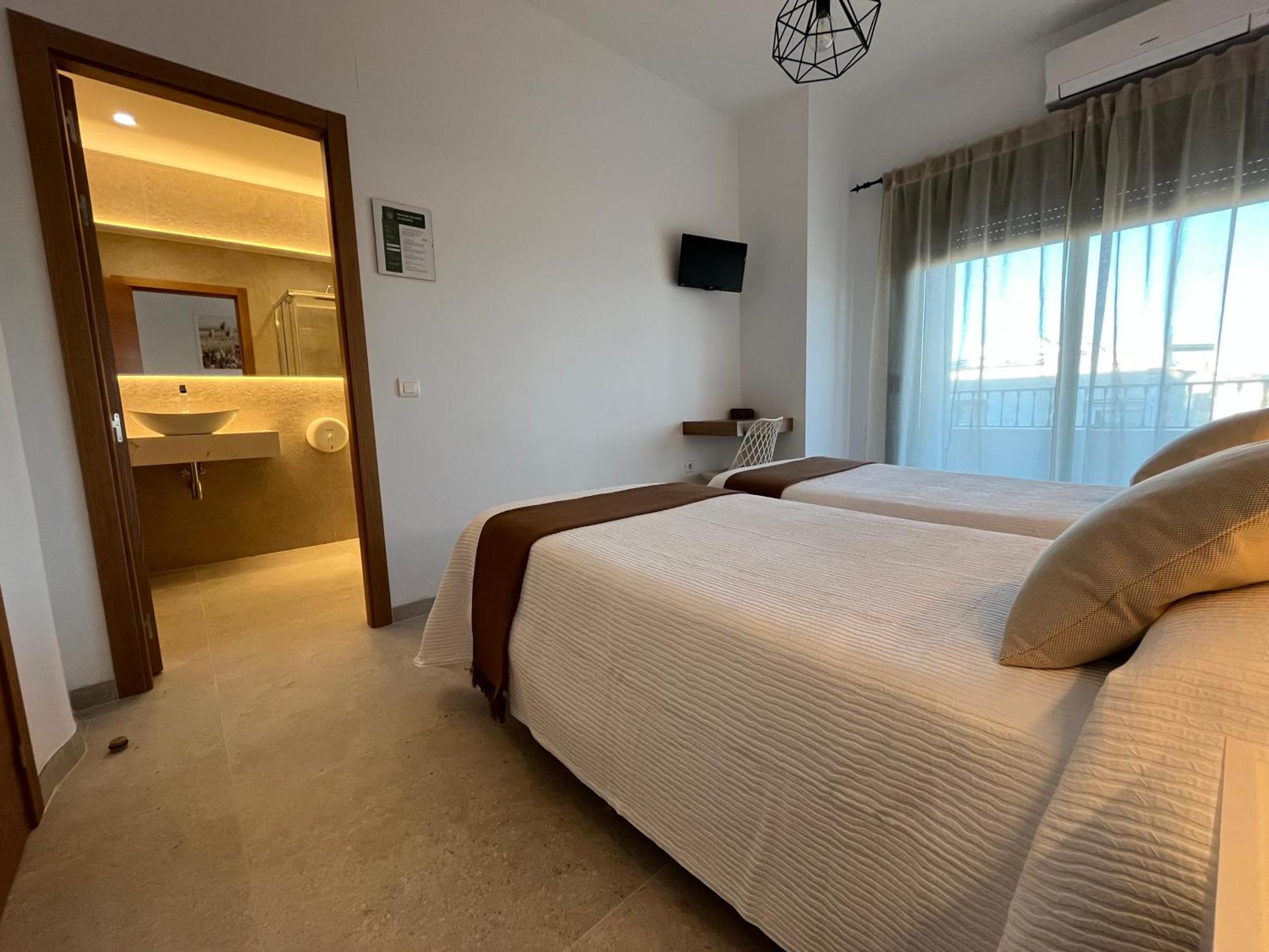 Hostal Parador De Los Llanos Torreorgaz Εξωτερικό φωτογραφία