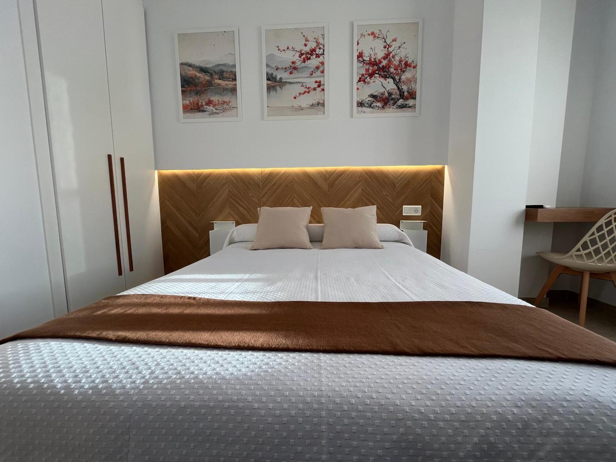 Hostal Parador De Los Llanos Torreorgaz Εξωτερικό φωτογραφία